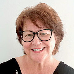 Lynne Adams